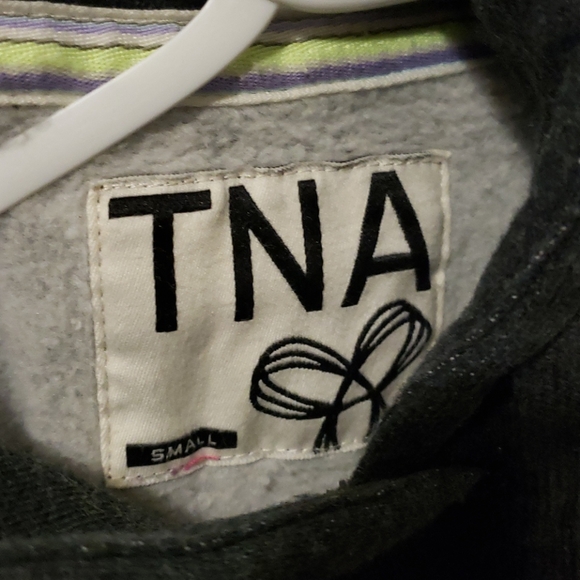 TNA gray pullover hoodie with purple logo - Picture 4 of 5